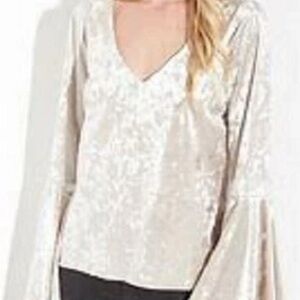 Karen Kane Blouse Champagne Party Elegant Christmas Bell Sleeves Gala